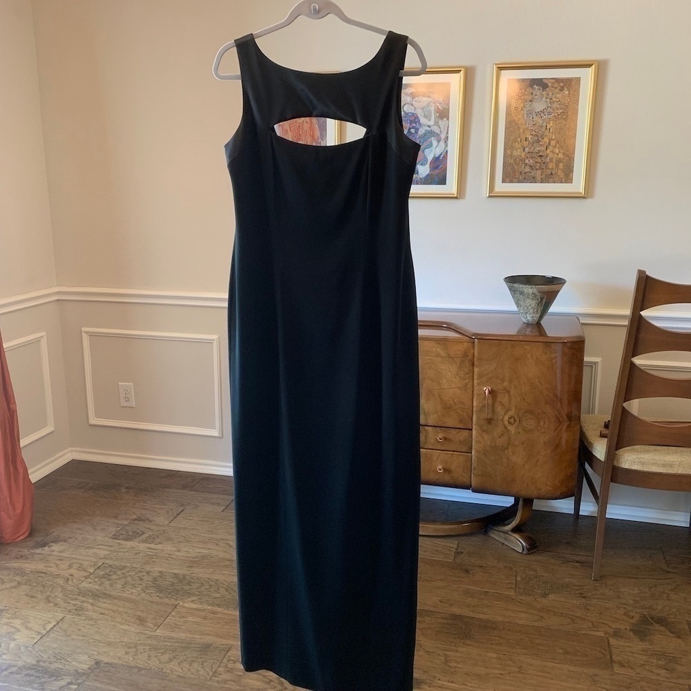 Jones New York Evening - Keyhole Long Dress!
